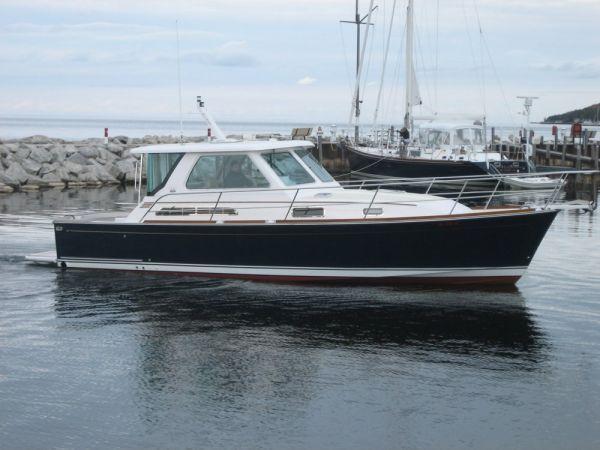 2007 Sabre Yachts 34 Express