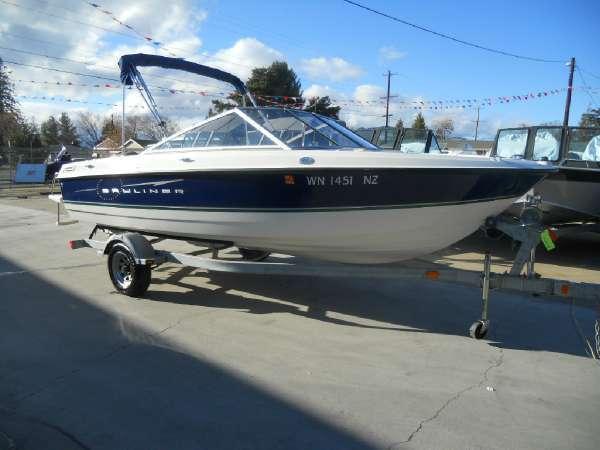 2008 Bayliner Discovery 195 Bowrider