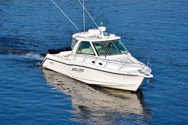 2008 Boston Whaler 345 Conquest