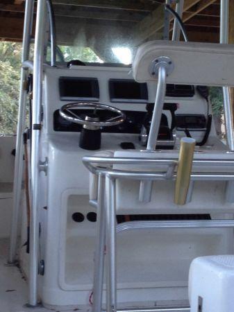 2008 Mako 264 Center Console