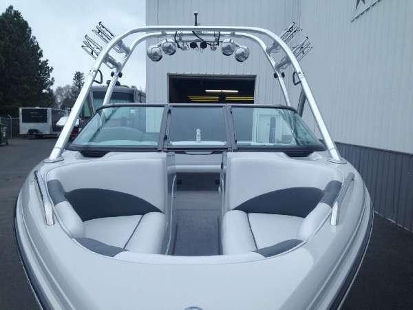 2008 Moomba Mobius LSV