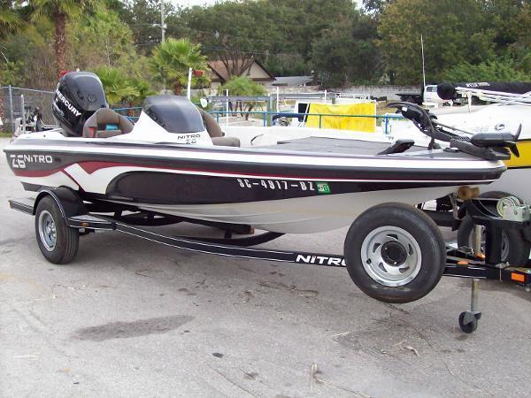 2008 Nitro Z6 Performance Bass Boat