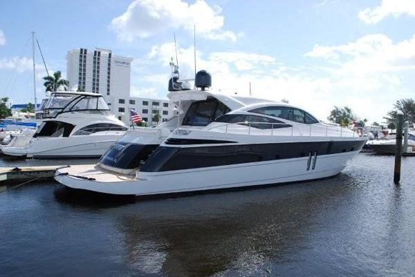 2008 Pershing 62- New Engines