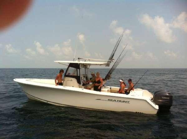 2008 Sea Hunt me Fish 29