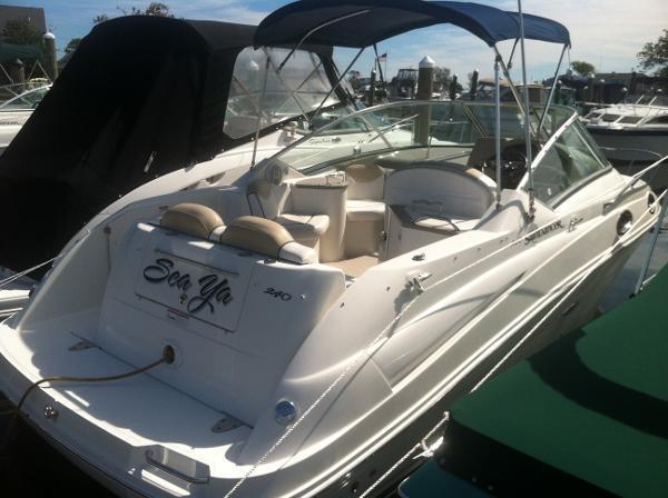 2008 Sea Ray 240 Sundancer
