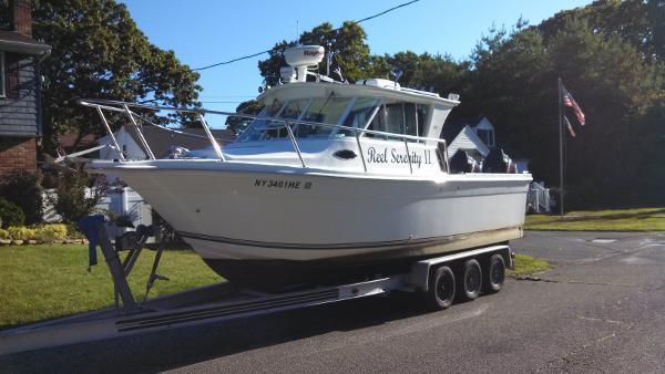 2009 Baha Cruisers 25 GLE 2 year warr.on engines