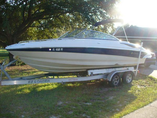 2009 Crownline 230 LS