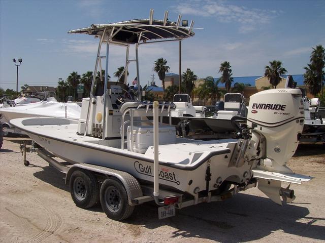 2009 Gulf Coast Boats Pro 210 Pro SE