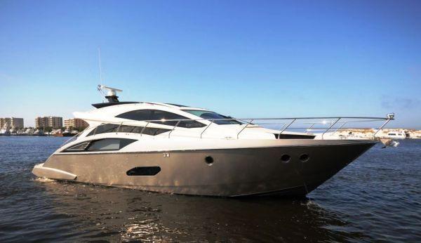 2009 Marquis Yachts Sport Coupe, Express Cruiser, Motoryacht