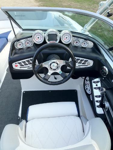 2009 Mastercraft X2