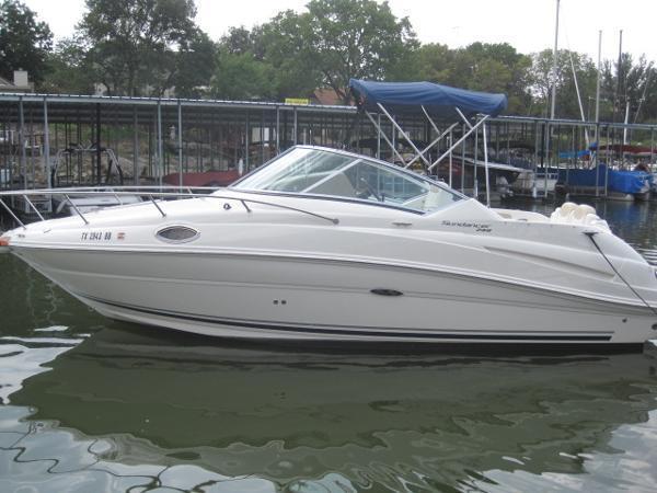 2009 Sea Ray 240 Sundancer