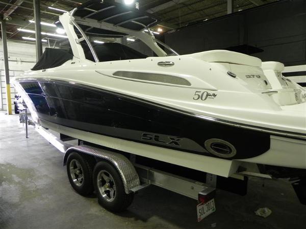 2009 Sea Ray 270 Select