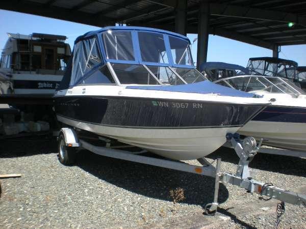 2010 Bayliner 195 DIS