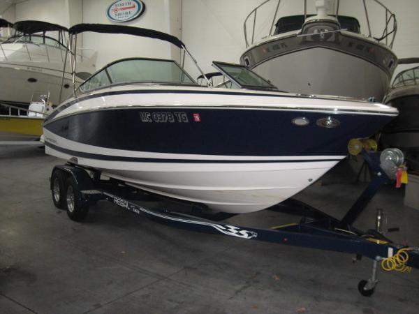 2010 Regal 2300 Bowrider