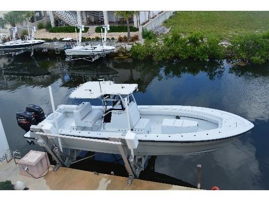 2011 Andros Boatworks 32 offshore