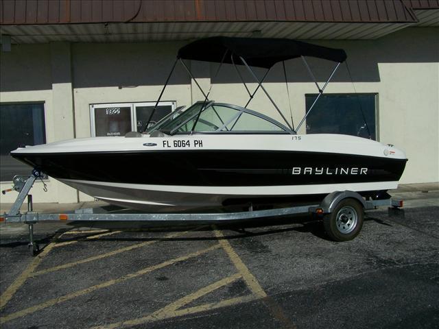 2011 Bayliner 175