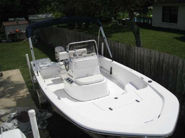 2011 Frontier Boats 184