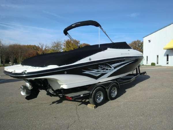 2011 Rinker Captiva 246