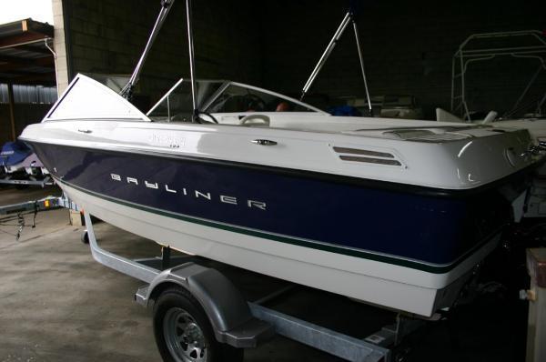 2012 Bayliner Discovery 195