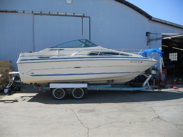 1985 Sea Ray 23