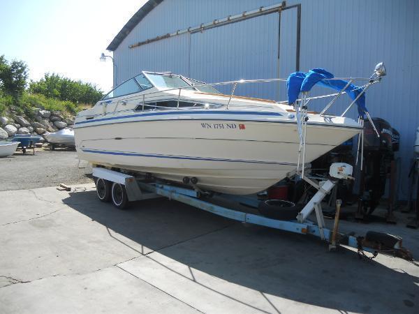 1985 Sea Ray 23