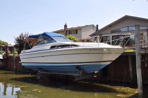 1985 Sea Ray 270 Sundancer