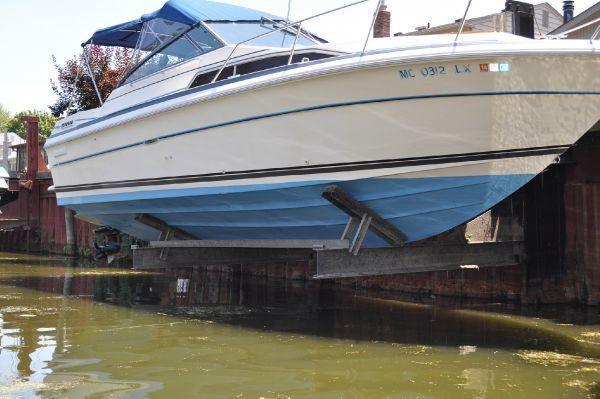 1985 Sea Ray 270 Sundancer