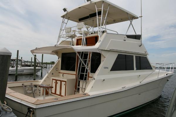 1985 Viking 46 Convertible CRUISED ONLY