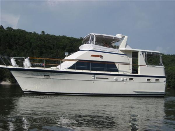 1986 Hatteras 43 Motor Yacht