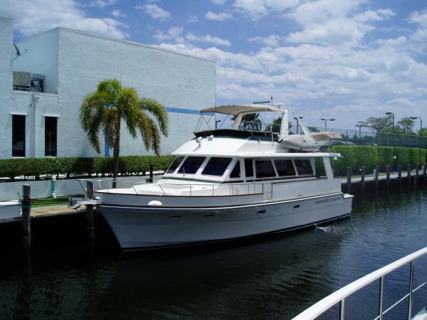 1986 Southern Cross COCKPIT MOTOR YACHT