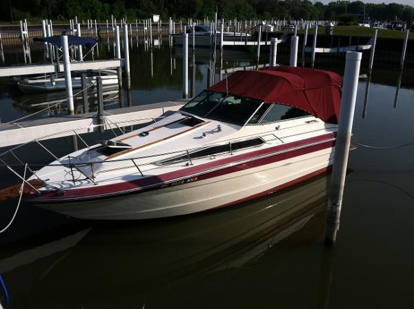 1987 Sea Ray 268 Sundancer