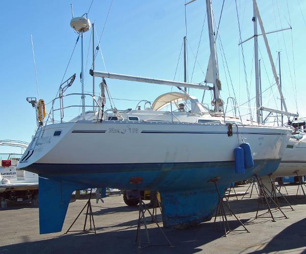 1988 Moody Yachts 376