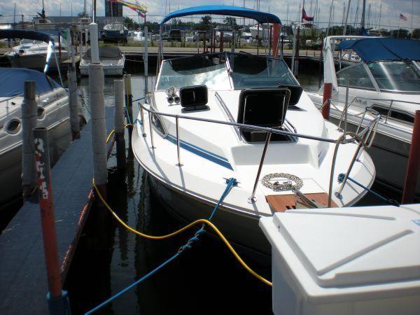 1988 Sea Ray 270 Sundancer