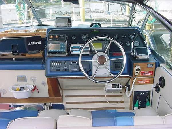 1988 Sea Ray 300 Sundancer