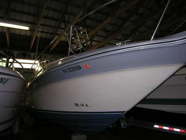 1988 Sea Ray Sorrento 25 Cruiser