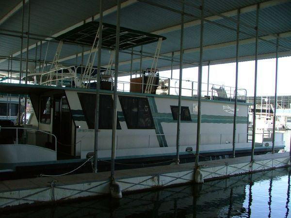 1989 Boatel Hercules Houseboat