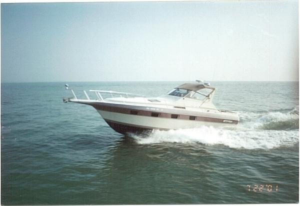 1989 Cruisers 3370 Esprit