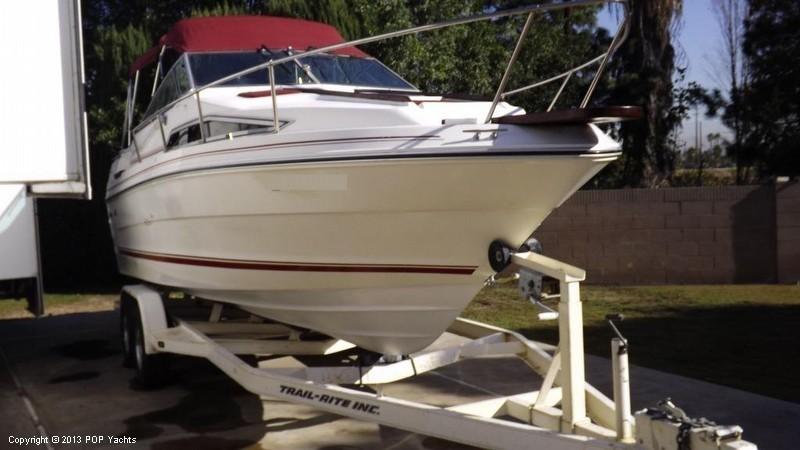 1989 Sea Ray 230 Weekender