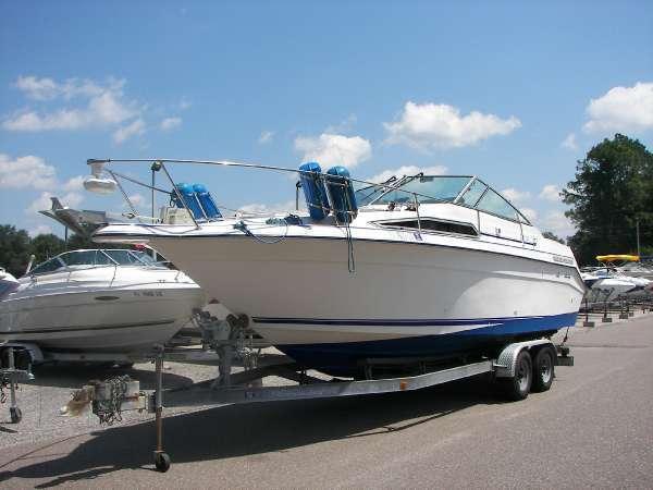 1989 Sea Ray 2550
