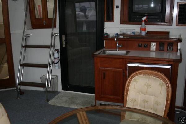 1990 Californian Cockpit Motor Yacht