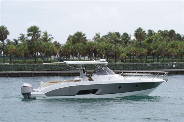 2012 Sessa Marine Key Largo 36 Silver