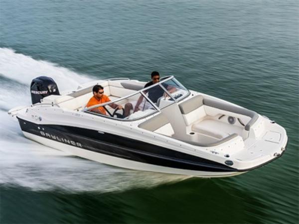 2013 Bayliner 190 Deck Boat