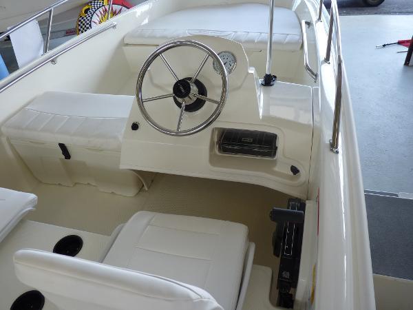 2013 Boston Whaler 150 Super Sport