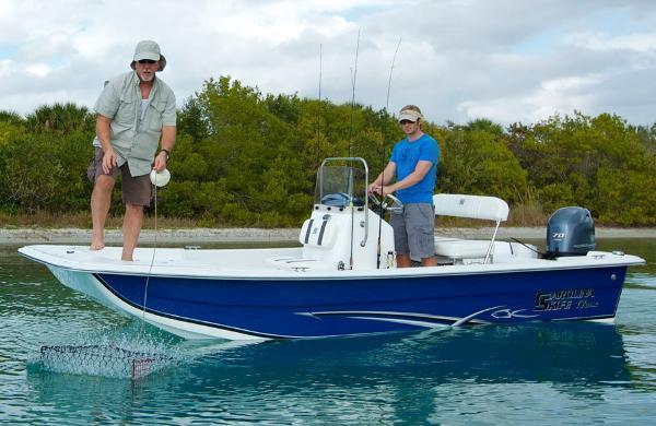 2013 Carolina Skiff 2180 DLX