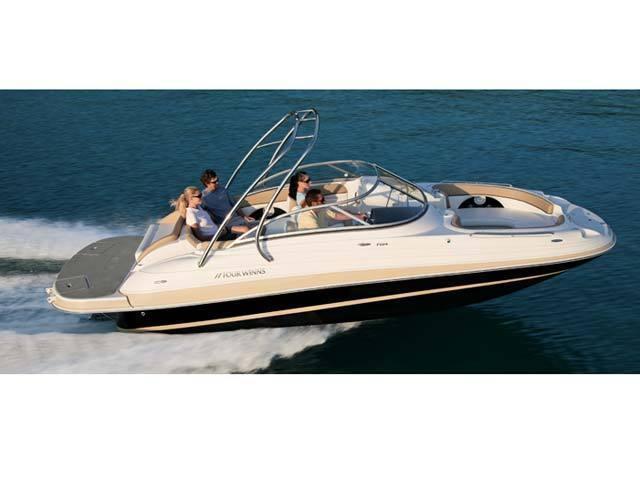 2013 Four Winns Funship Series F224