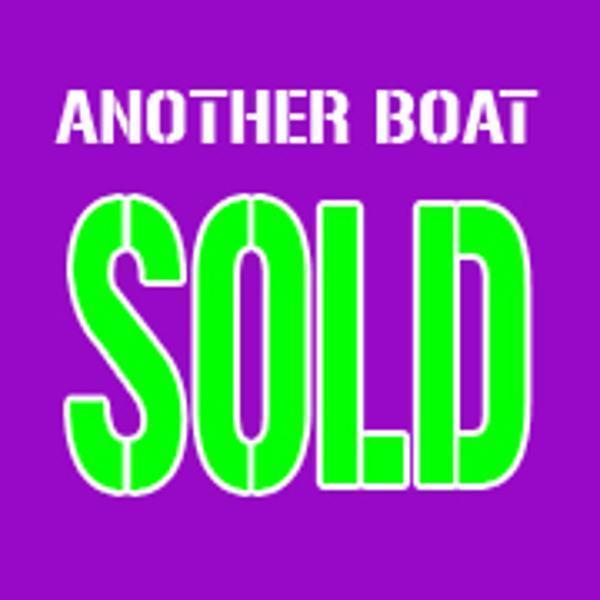 2013 Hurricane 201 Sundeck