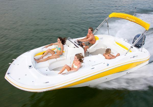 2013 Hurricane SunDeck Sport 203 OB