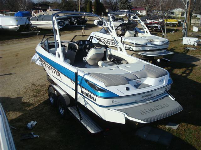 2013 Malibu Wakesetter 23 LSV  Syracuse