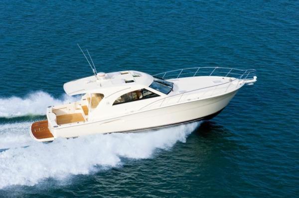 2013 Riviera 43 Offshore Express with IPS