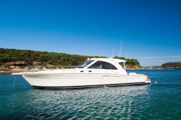 2013 Riviera 48 Offshore Express with Hardtop